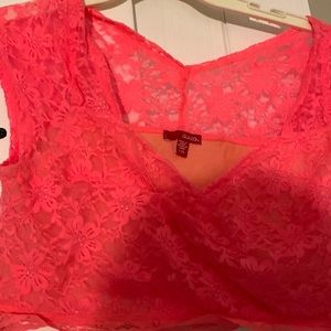 Bongo crop top.. Pink size L New with tags